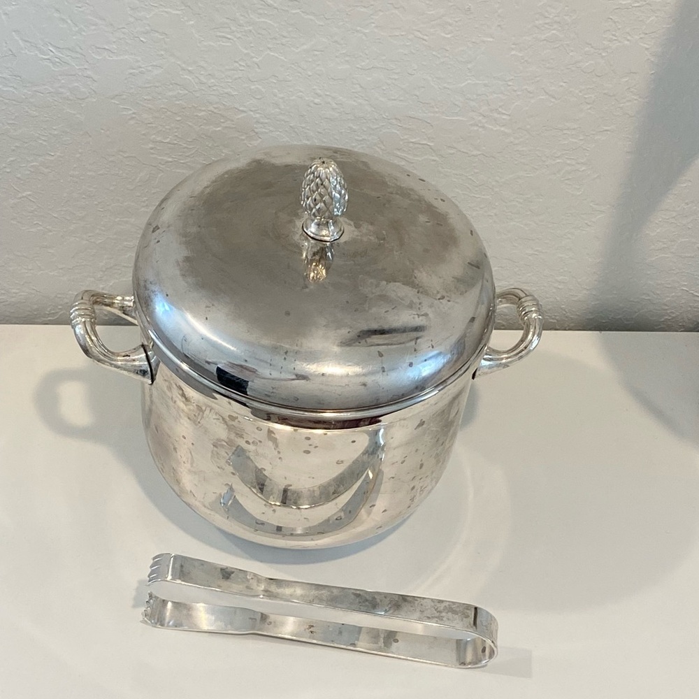 Vintage Silver Plated Ice Bucket with a pineapple finial - Picture 8 of 10